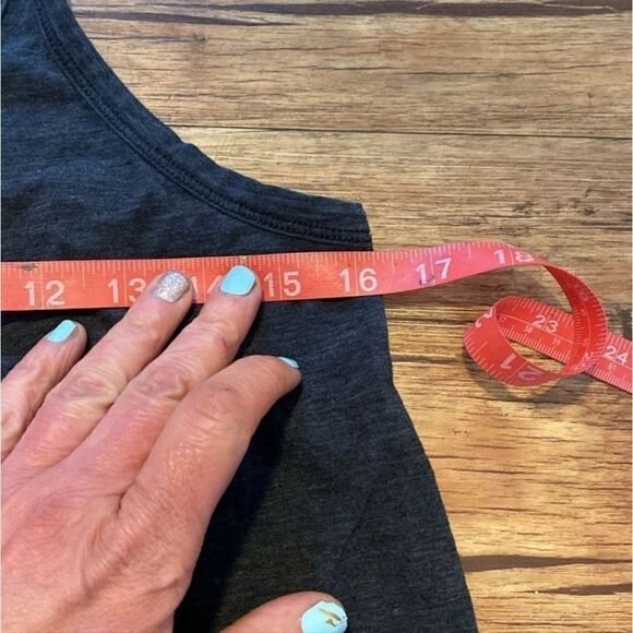 Lululemon size 6 Dark Gray Racerback Tank Top - Picture 5 of 5